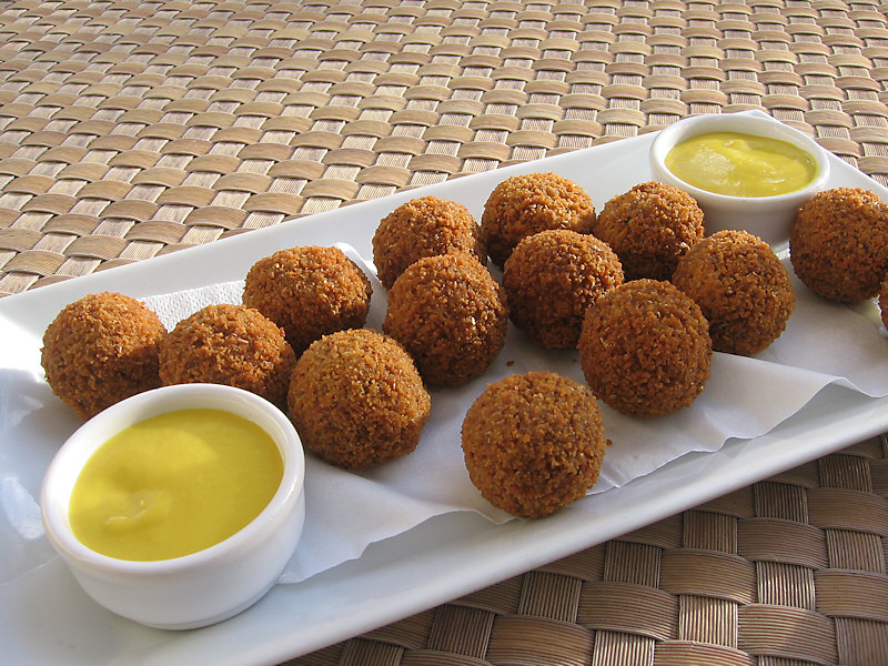 Bitterballen.